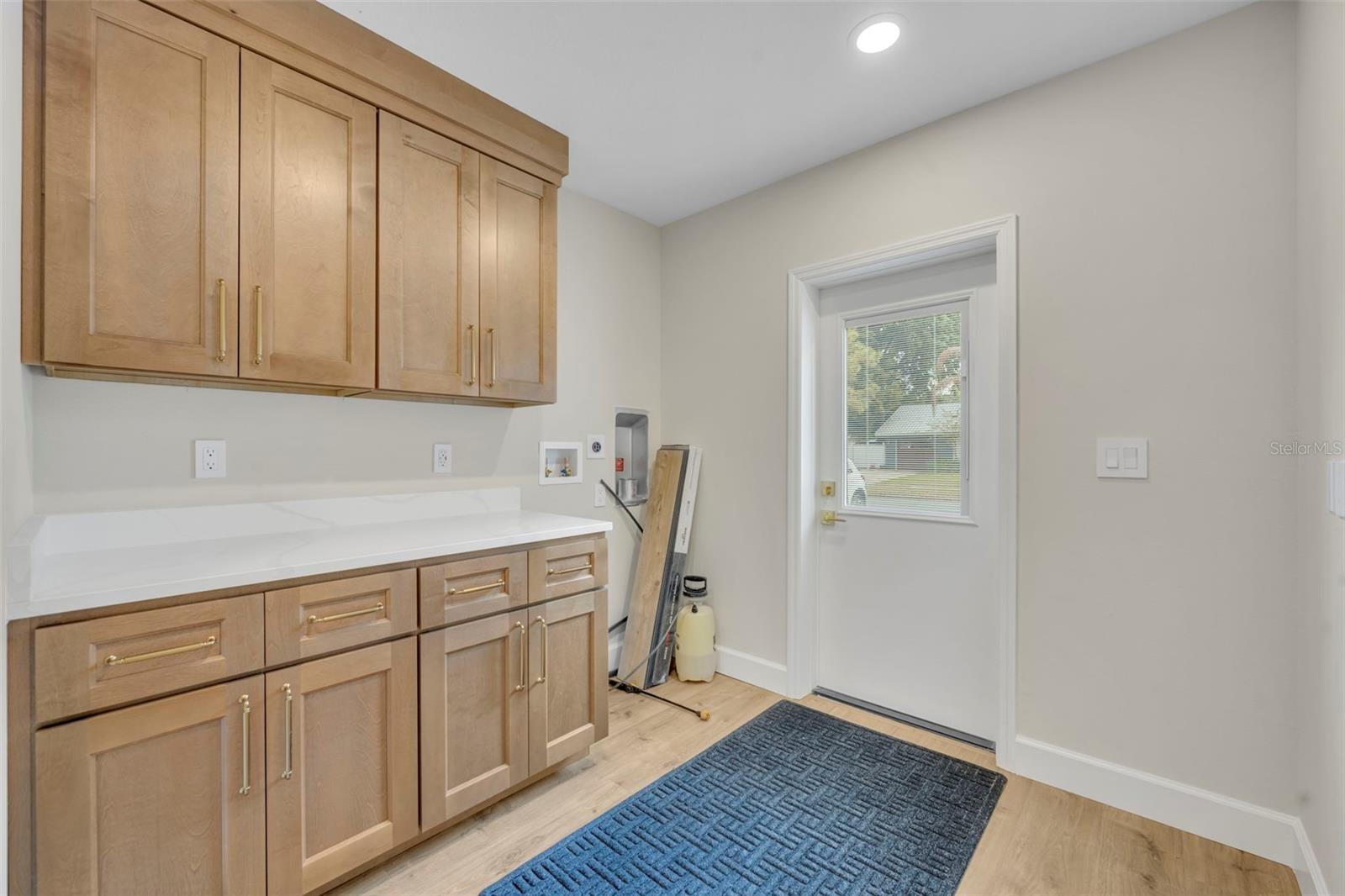 Image 32 of 35 For 350 Cornwall Rd