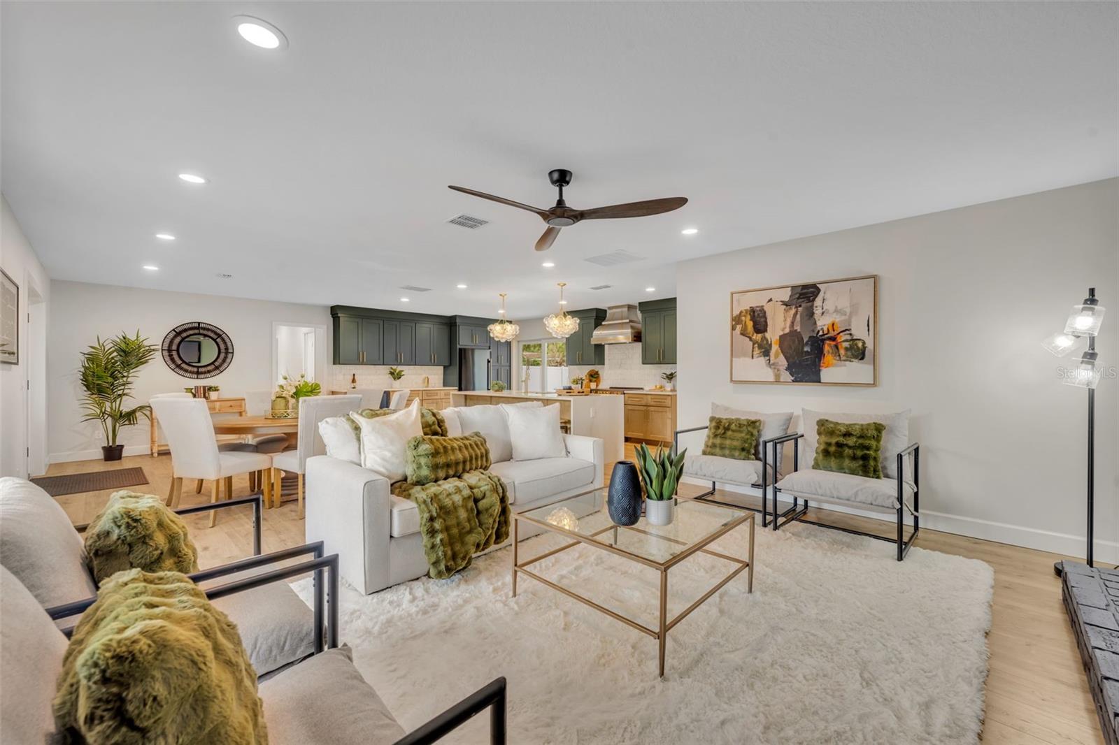 Image 7 of 35 For 350 Cornwall Rd