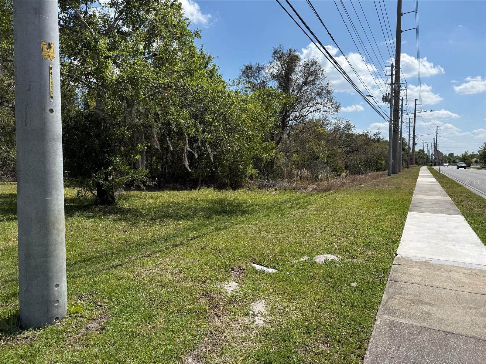 Image 2 of 8 For 11253 Apopka Vineland Road