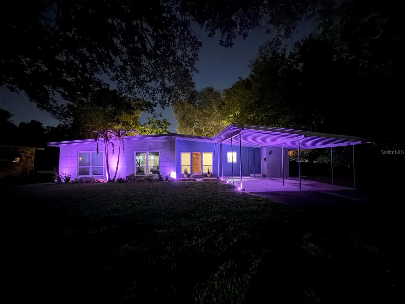 Listing photo id 52 for 1306 Ceylon Drive