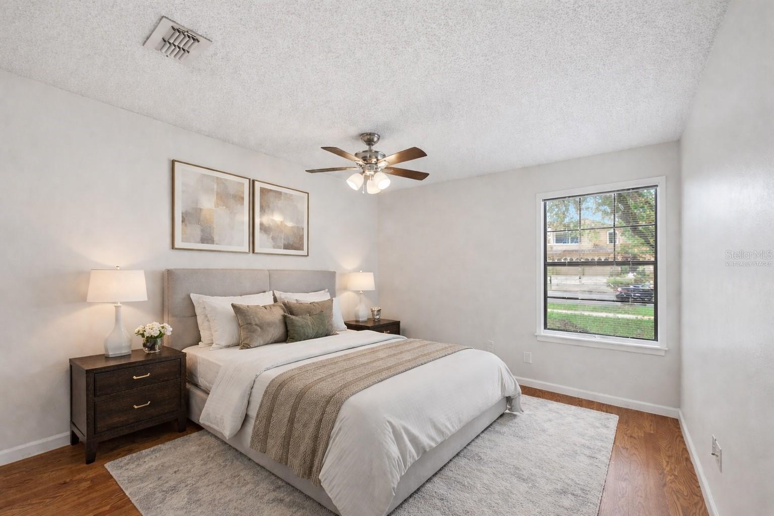 Image 15 of 32 For 5333 Red Cliff Trail