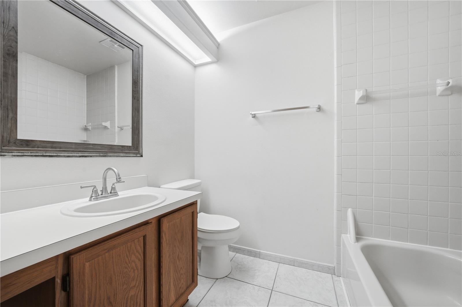 Image 17 of 32 For 5333 Red Cliff Trail