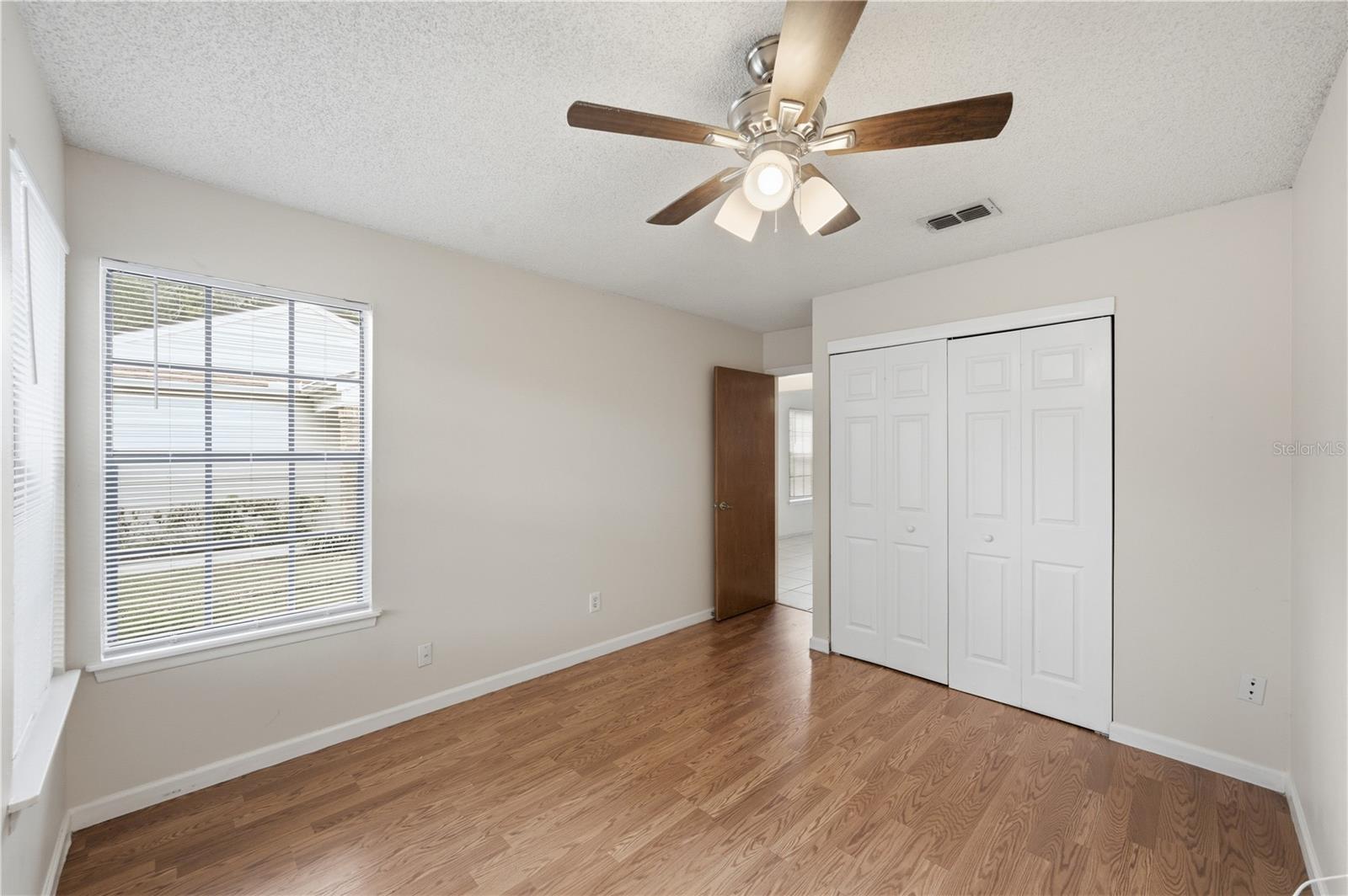 Image 18 of 32 For 5333 Red Cliff Trail