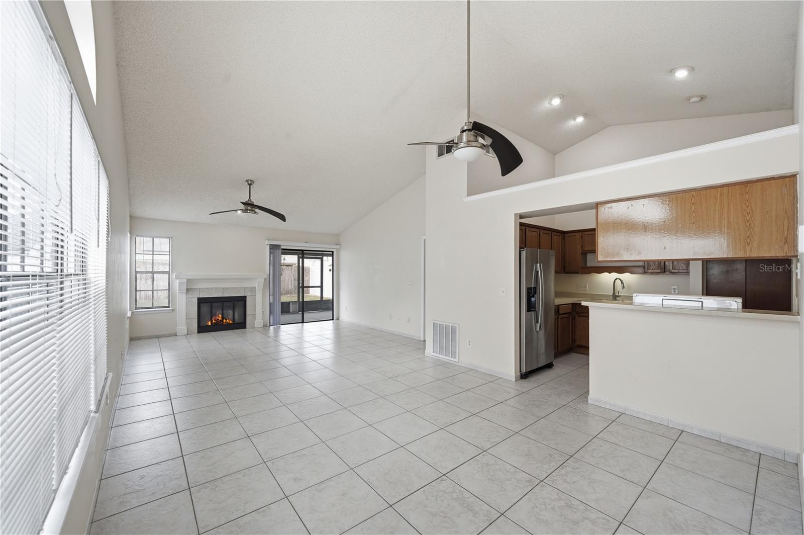 Image 19 of 32 For 5333 Red Cliff Trail