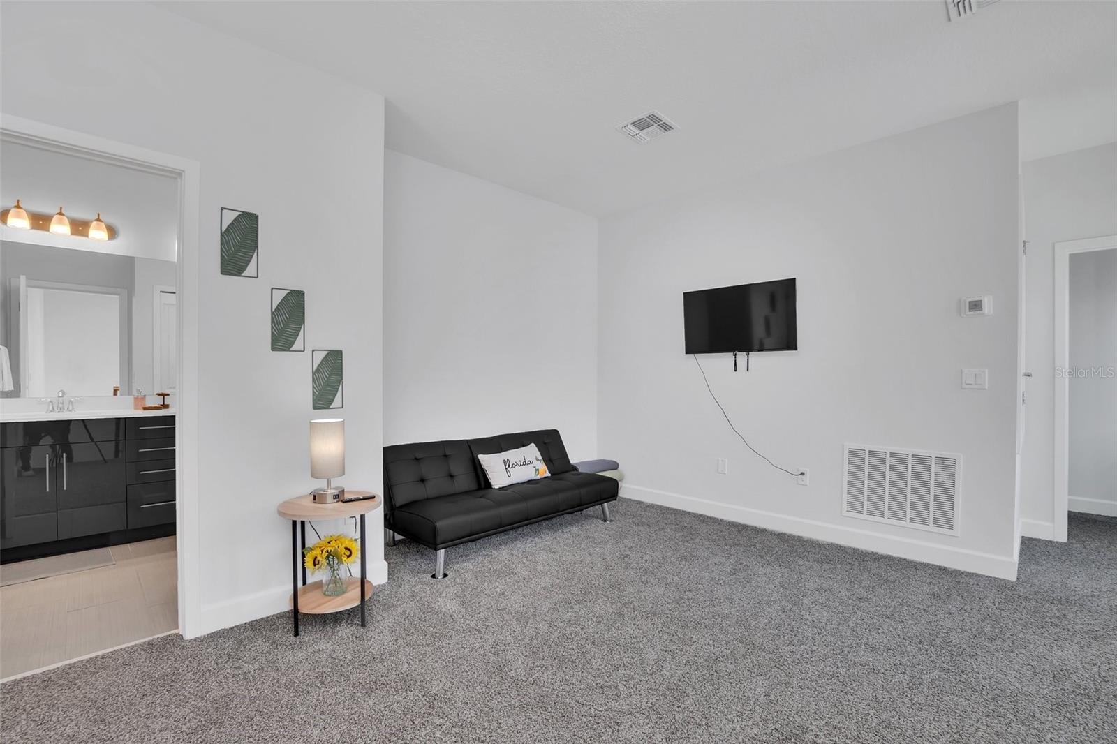 Image 15 of 30 For 407 Villa Domani Way