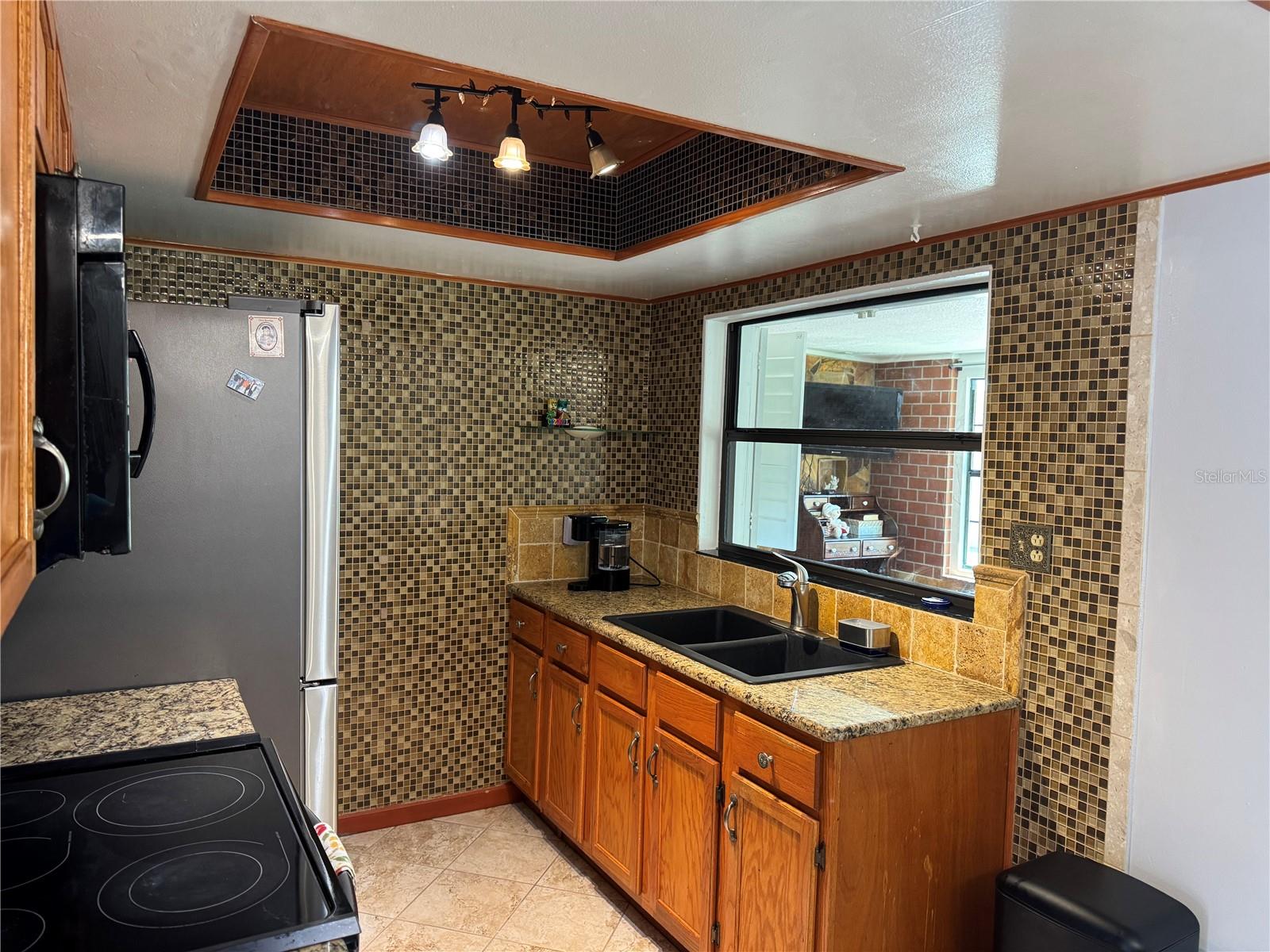 Image 12 of 46 For 1833 Matterhorn Drive