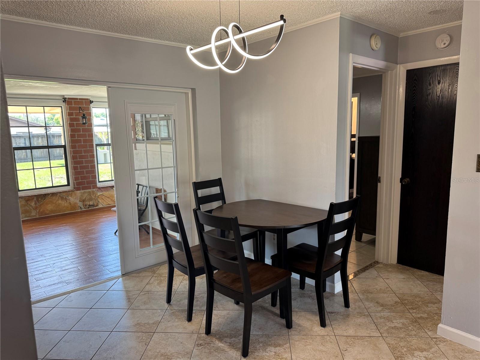 Image 13 of 46 For 1833 Matterhorn Drive