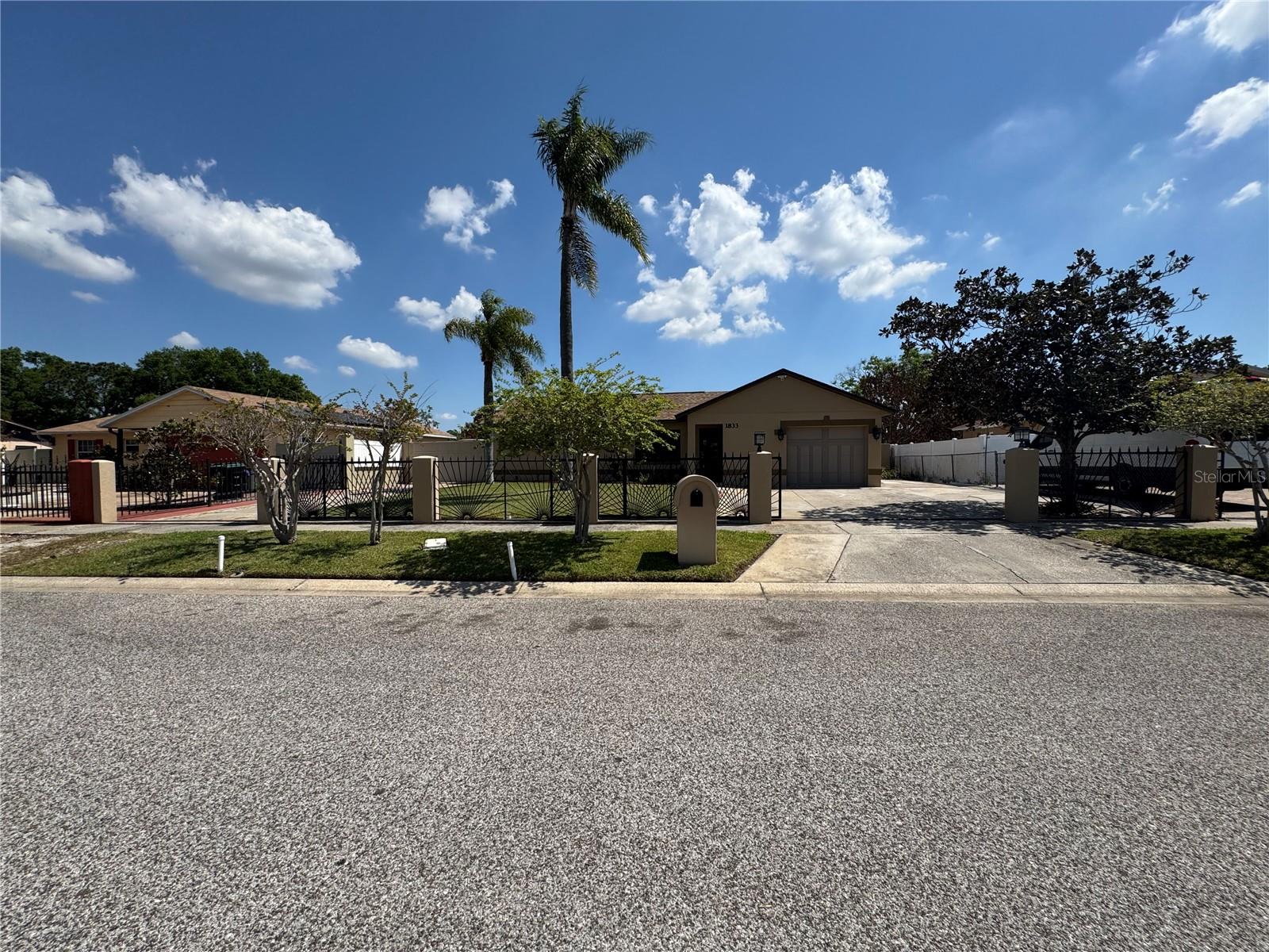 Image 2 of 46 For 1833 Matterhorn Drive