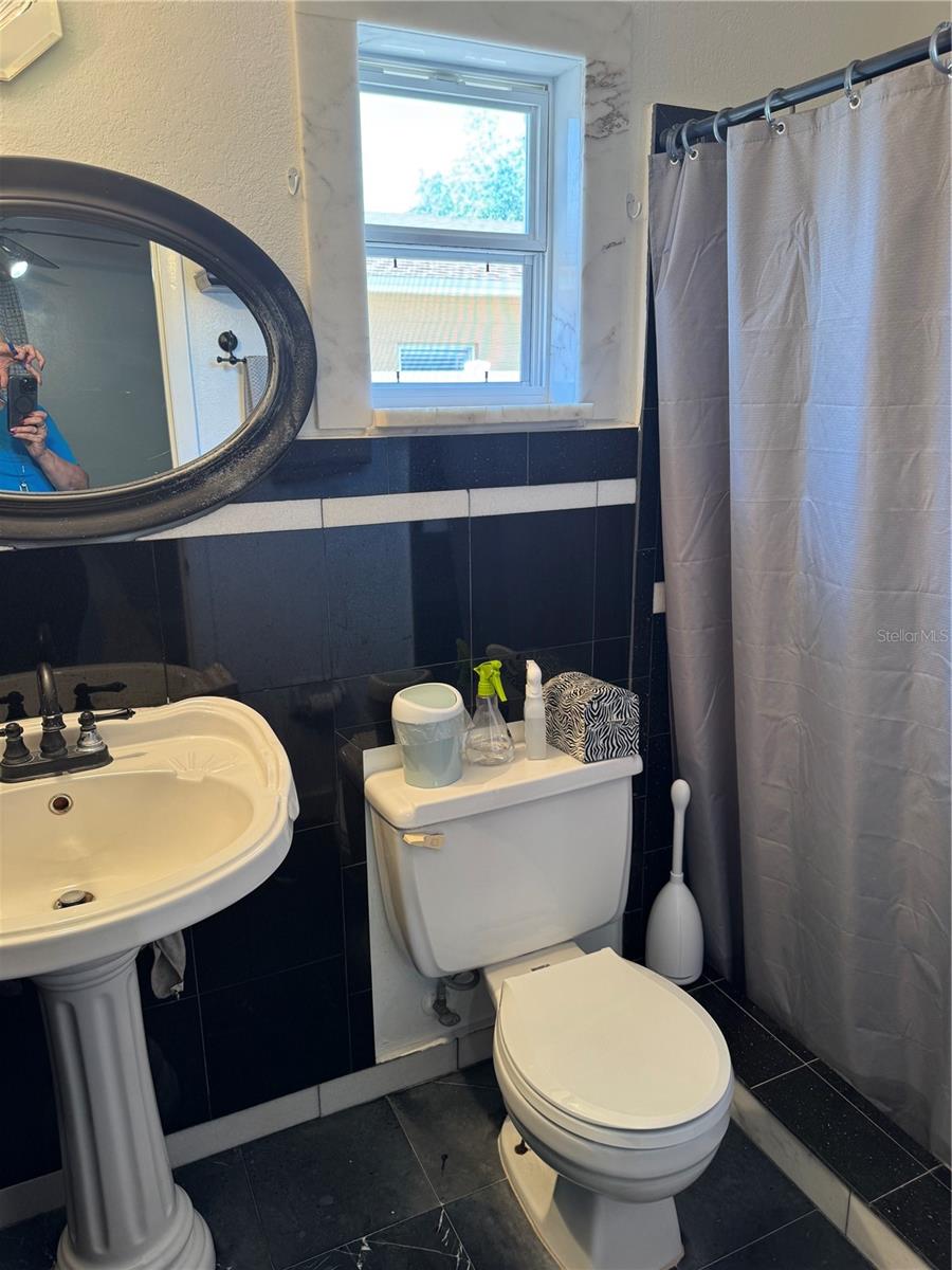 Image 24 of 46 For 1833 Matterhorn Drive