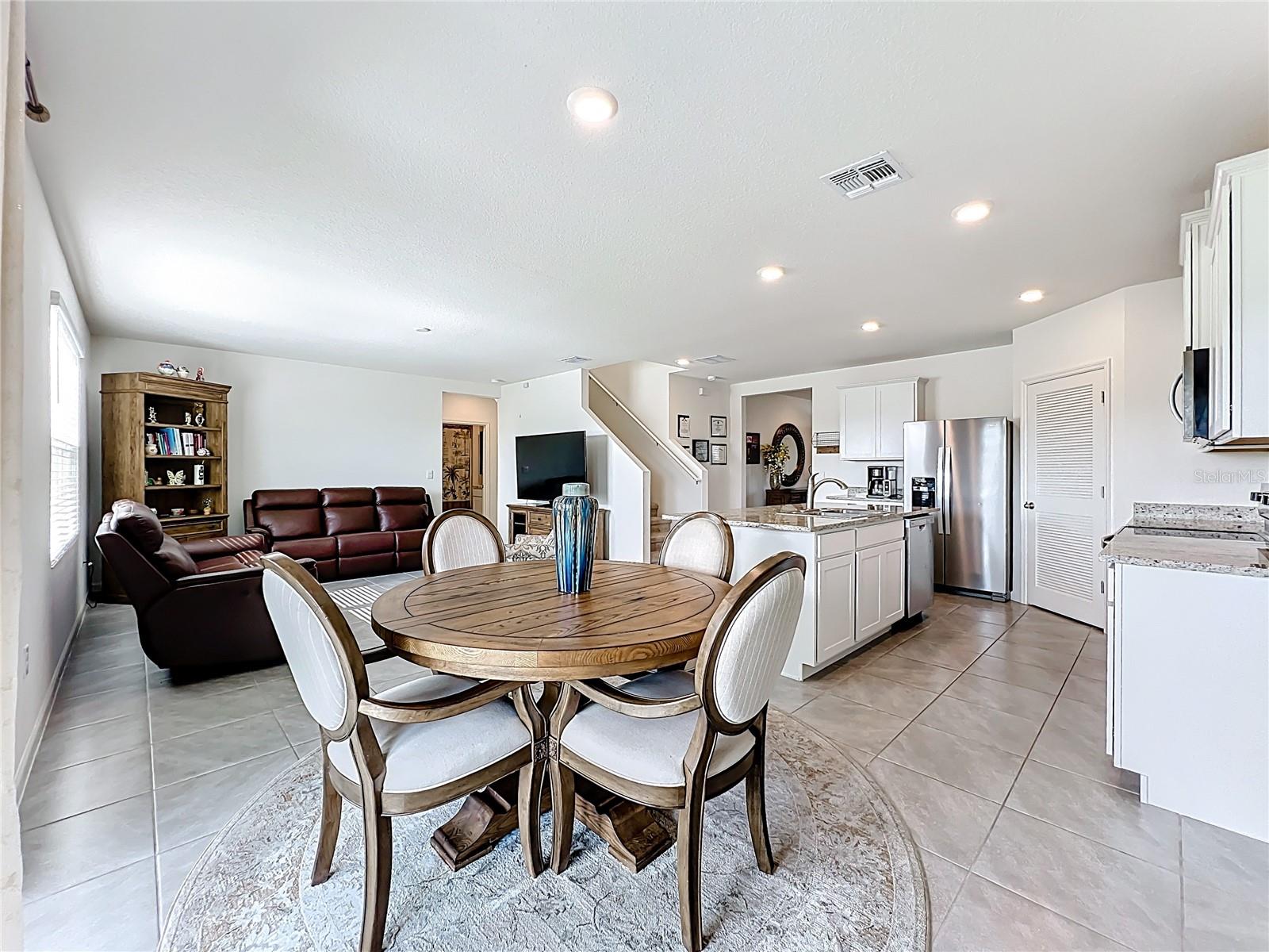 Image 20 of 56 For 905 Dugan Circle Se