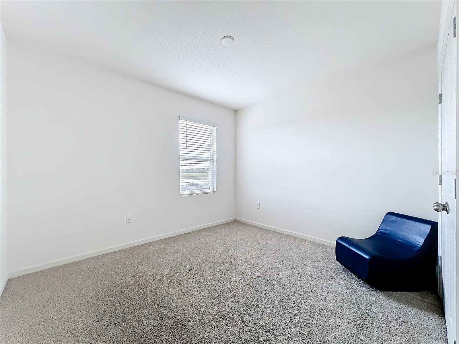 Image 27 of 56 For 905 Dugan Circle Se