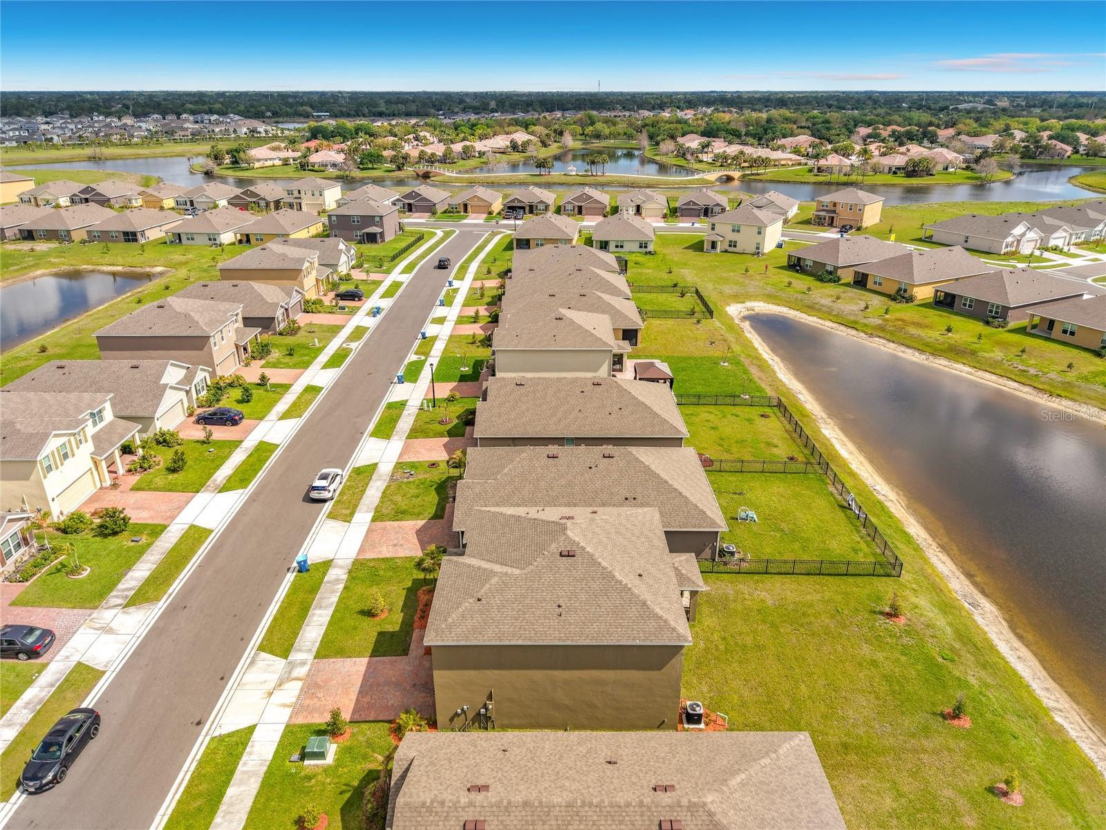 Image 42 of 56 For 905 Dugan Circle Se