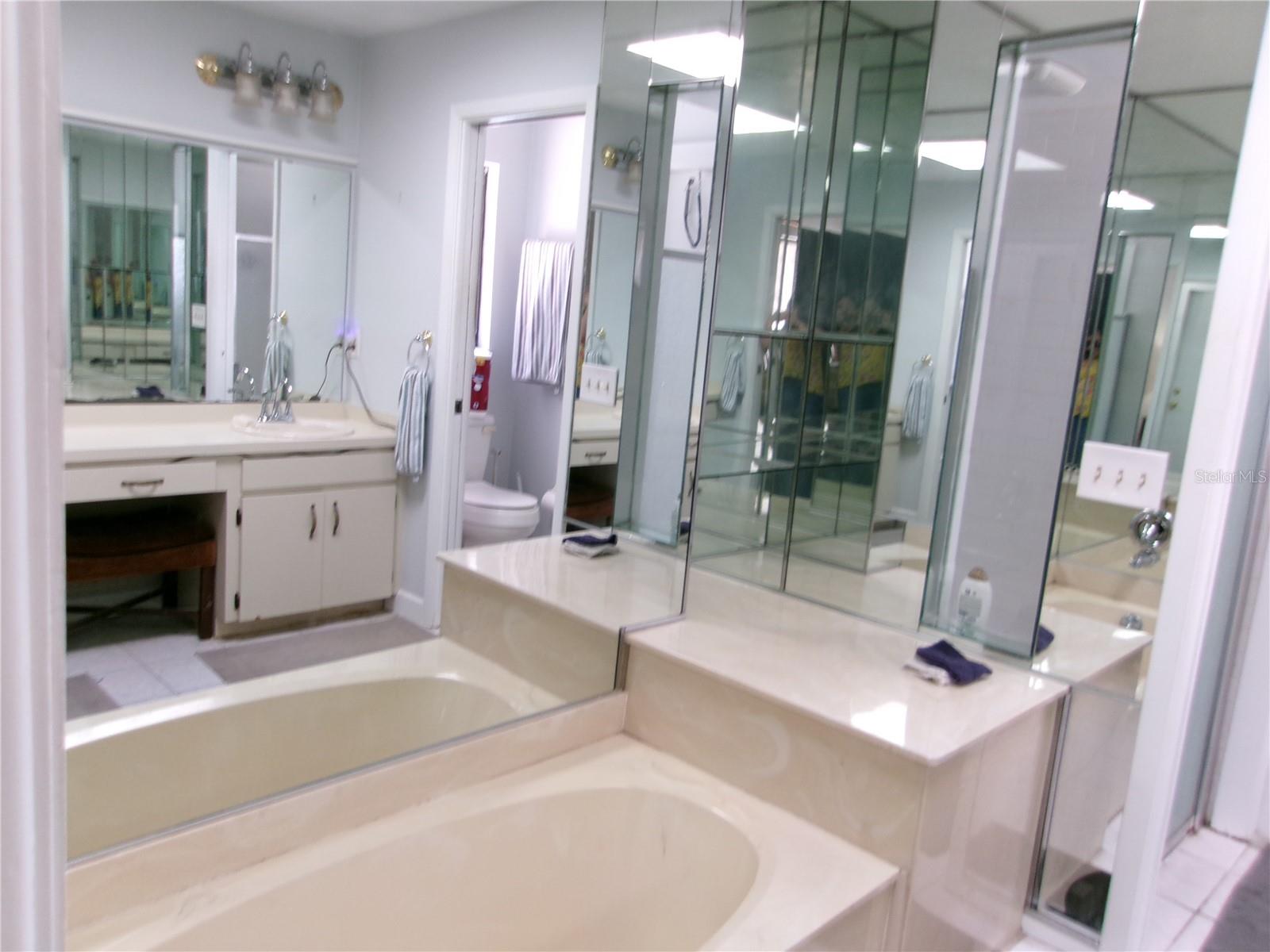 Image 26 of 41 For 632 Tuskawilla Point Lane