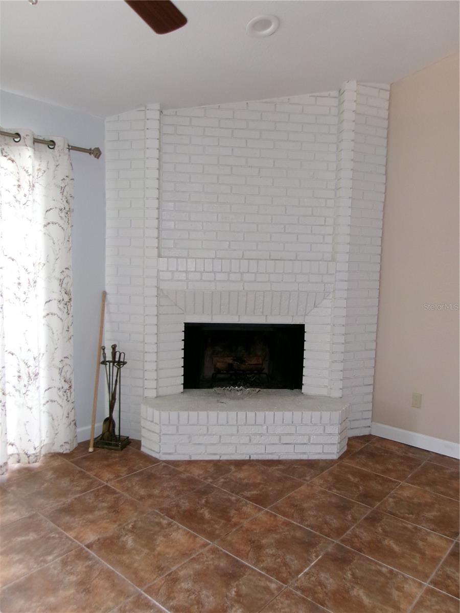 Image 34 of 41 For 632 Tuskawilla Point Lane