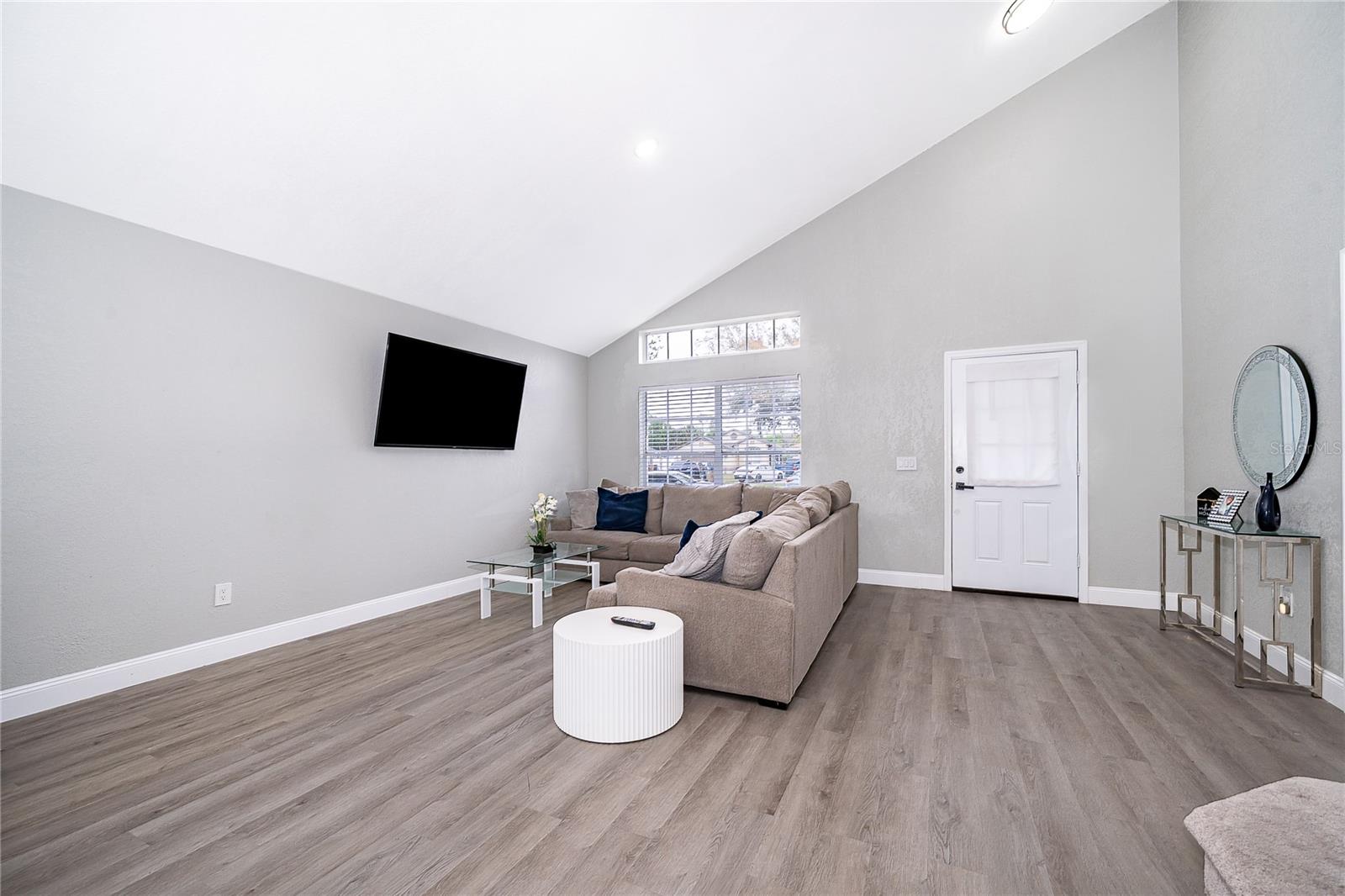 Image 12 of 35 For 3007 Stillwater Drive