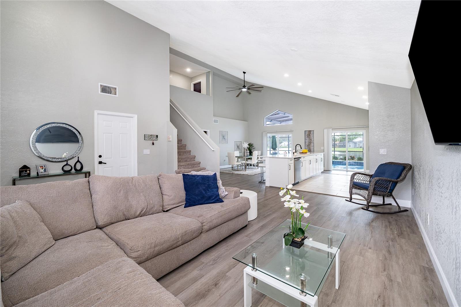 Image 14 of 35 For 3007 Stillwater Drive