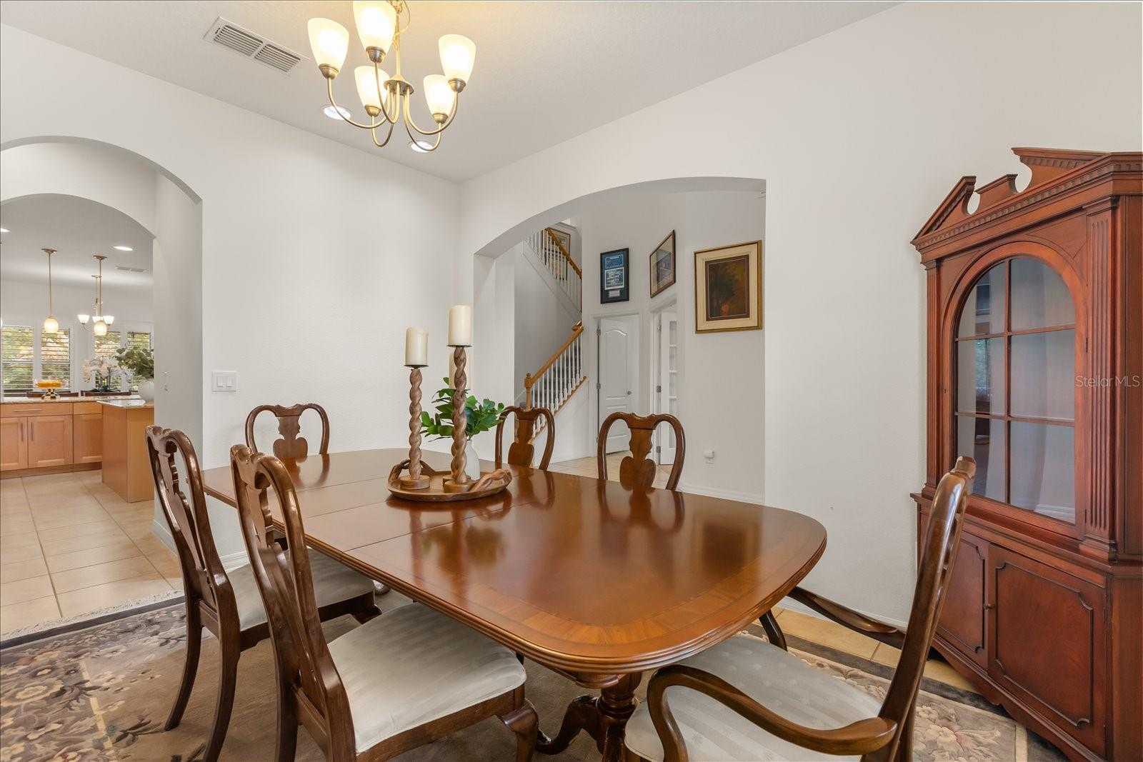 Image 4 of 64 For 619 Timbervale Trail