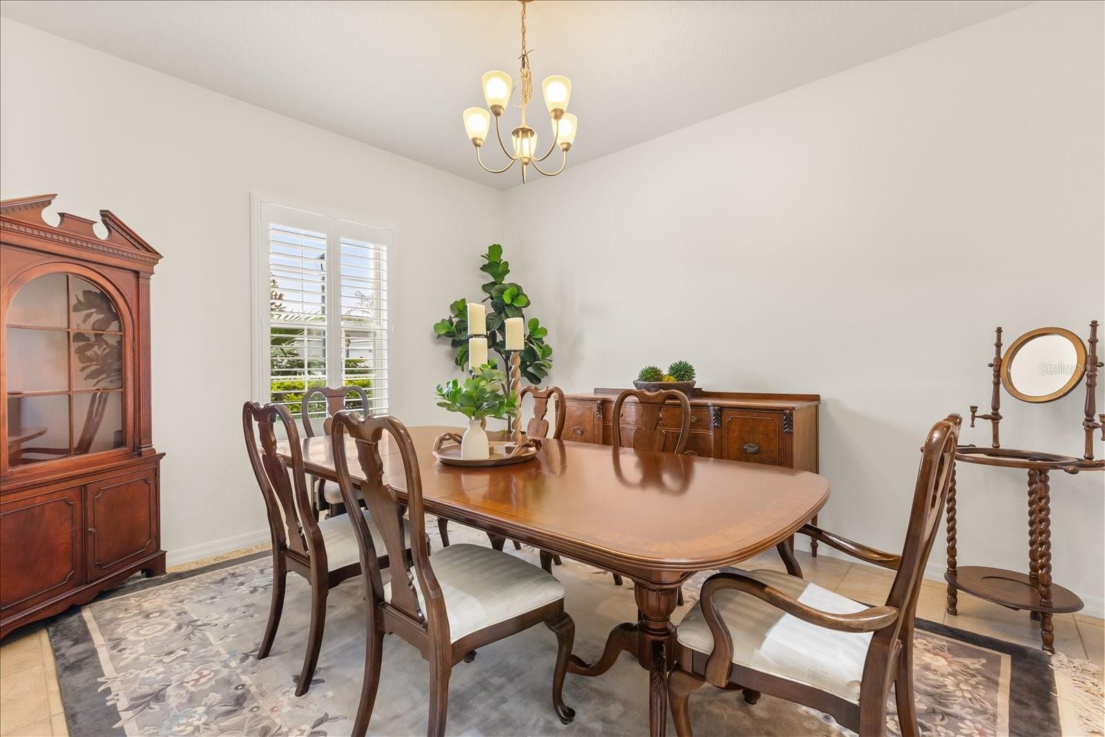 Image 5 of 64 For 619 Timbervale Trail