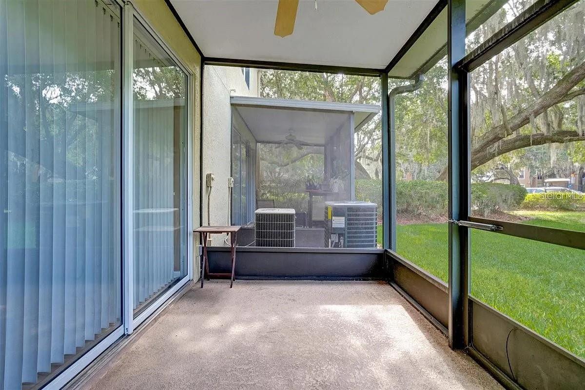 Image 28 of 29 For 6292 Twain Street 102