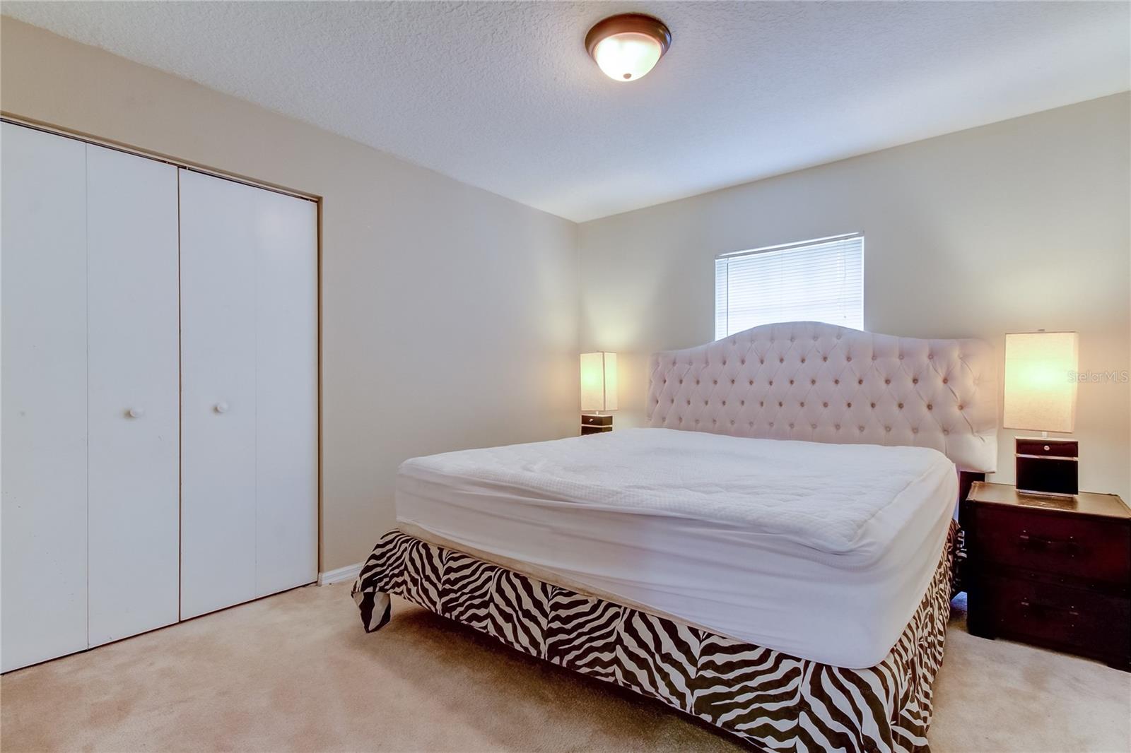 Image 29 of 40 For 9401 Woodbay Drive