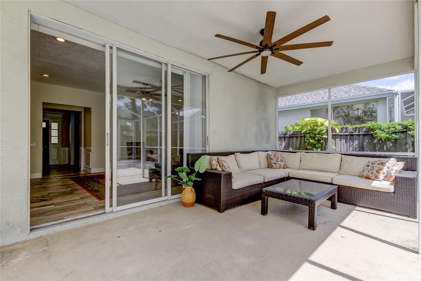 Image 36 of 40 For 9401 Woodbay Drive