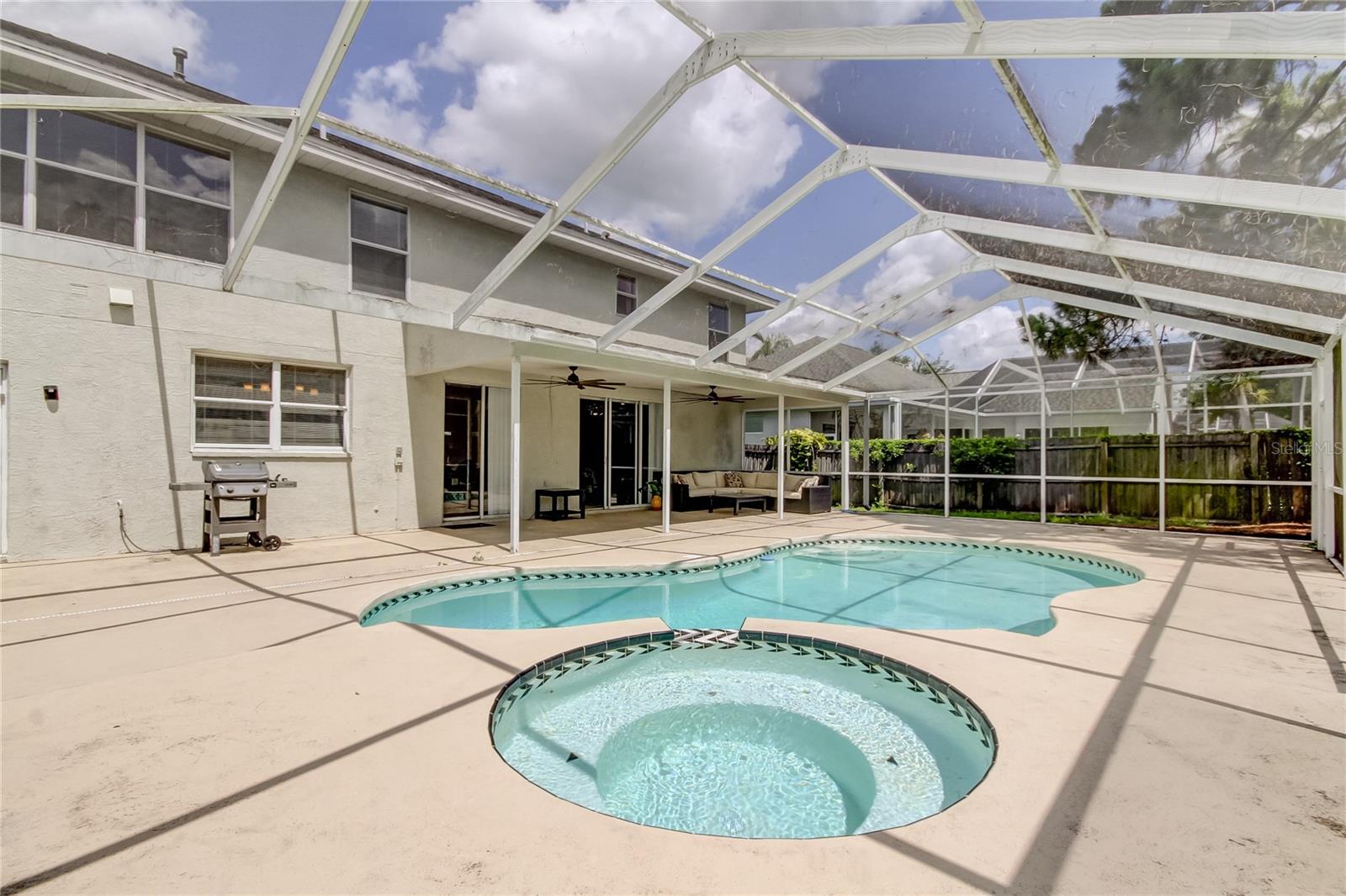 Image 40 of 40 For 9401 Woodbay Drive