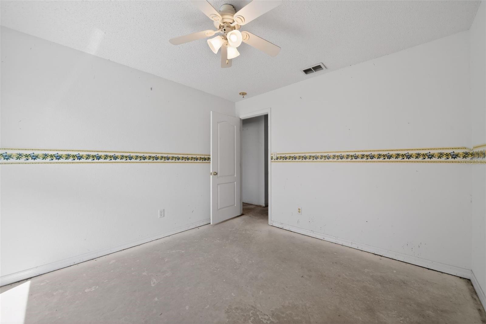 Image 25 of 44 For 2518 Maywood Street