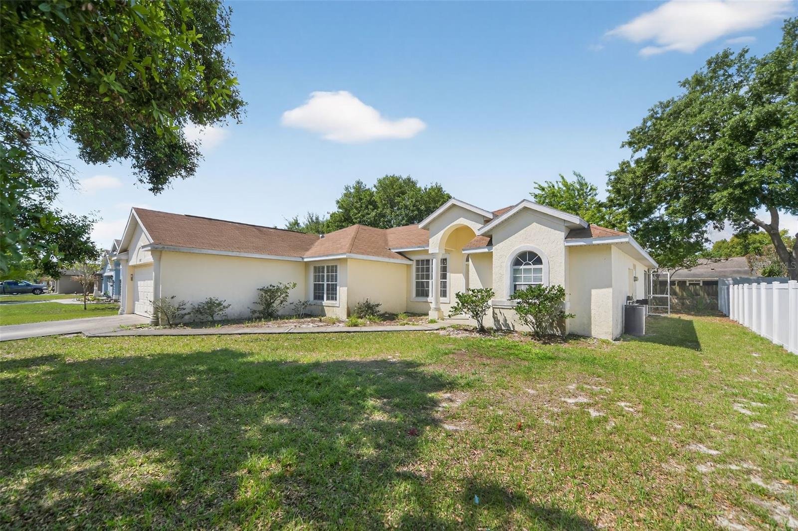 Image 6 of 44 For 2518 Maywood Street