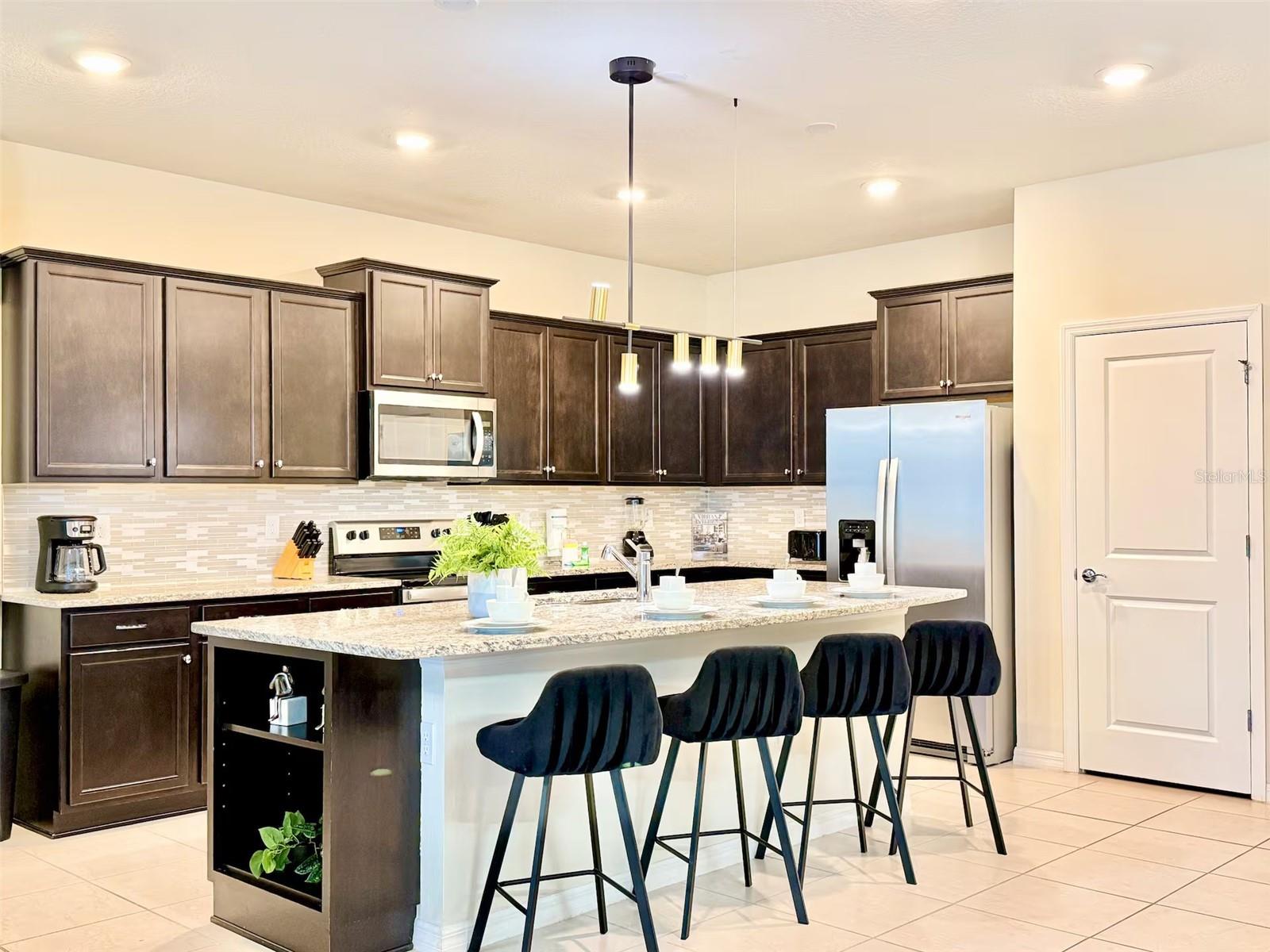 Image 25 of 78 For 4453 Kaipo Road