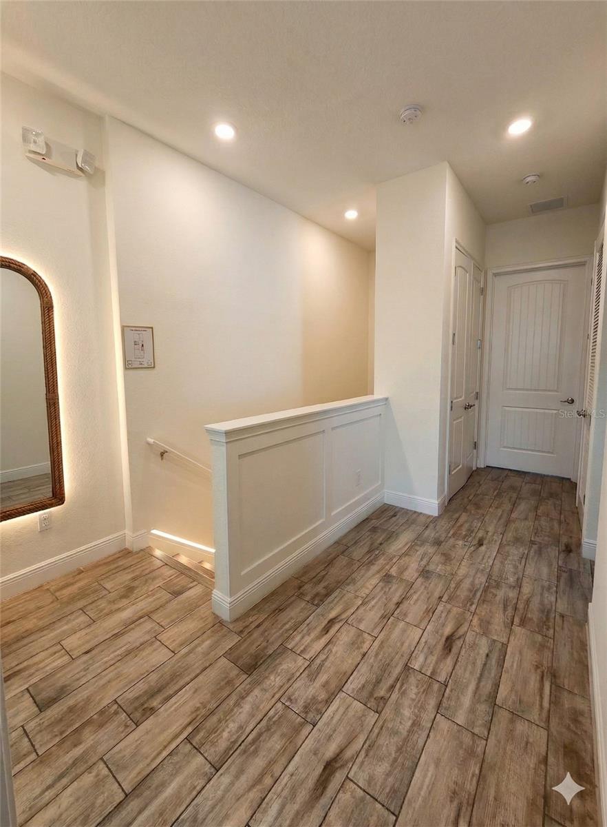 Image 10 of 16 For 8090 Knee Deep Road