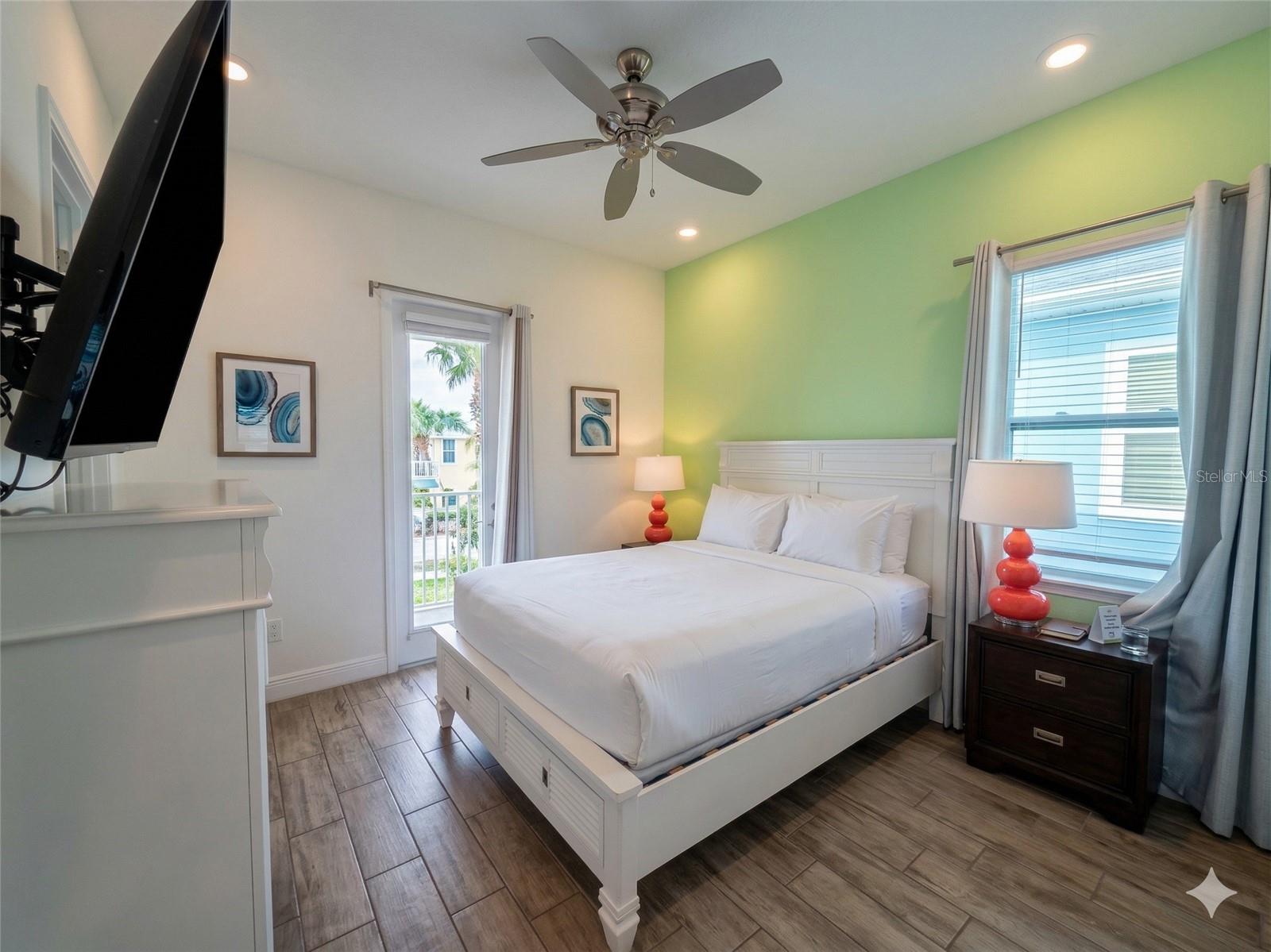 Image 13 of 16 For 8090 Knee Deep Road