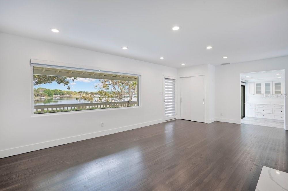 Image 15 of 100 For 812 East Boulevard