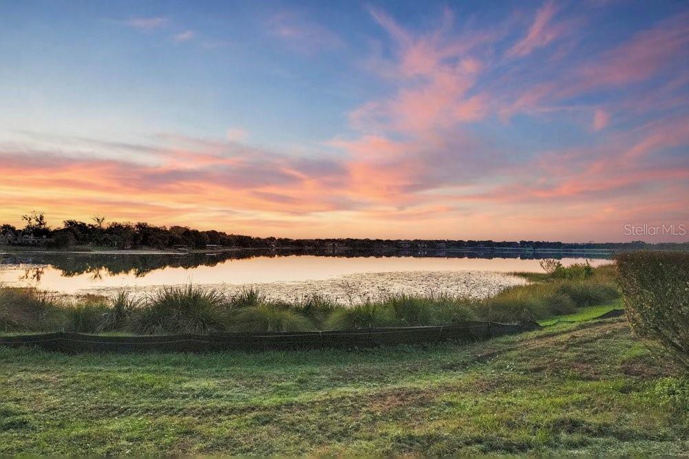 Image 2 of 100 For 812 East Boulevard