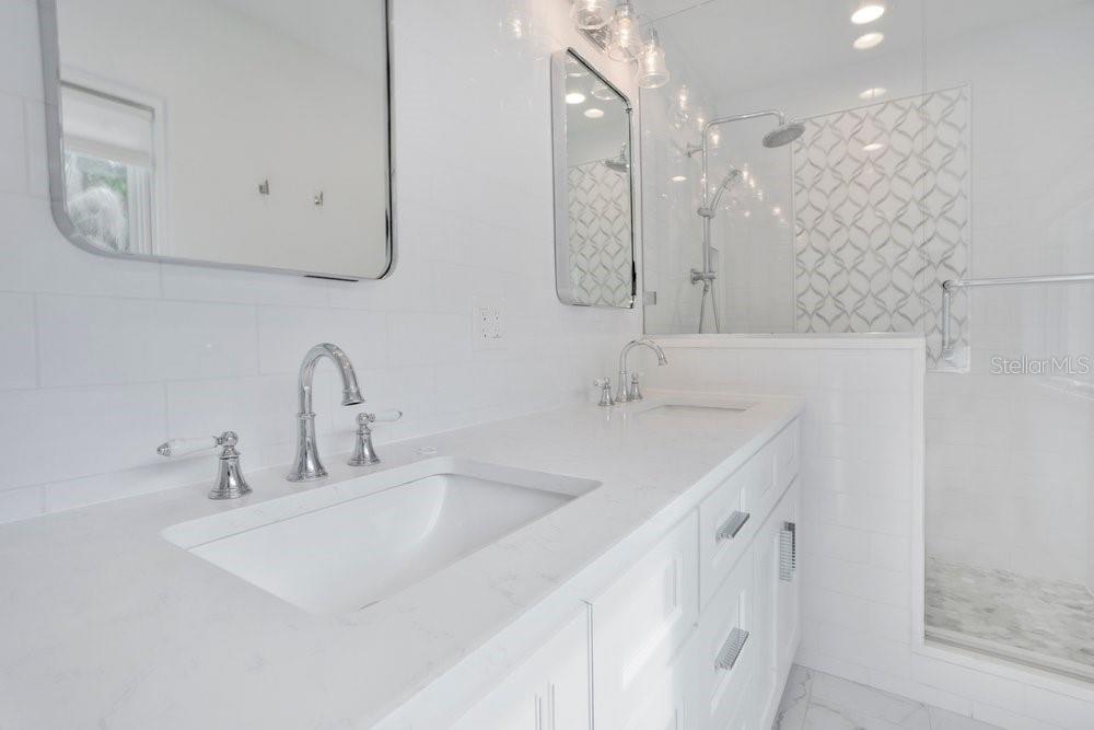 Image 38 of 100 For 812 East Boulevard