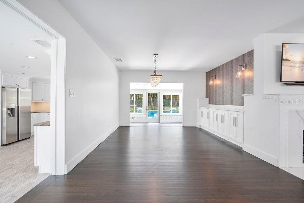 Image 7 of 100 For 812 East Boulevard