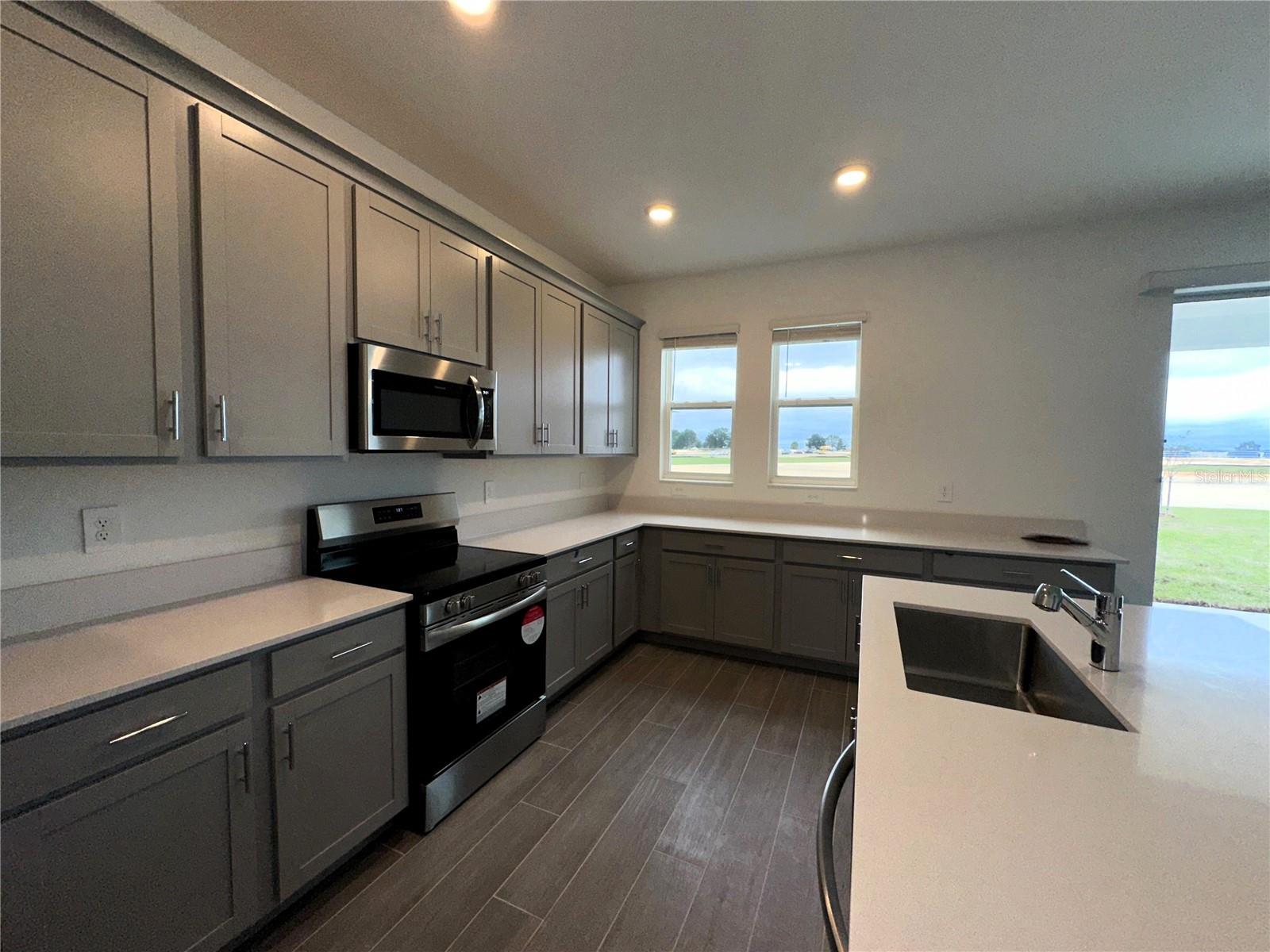 Image 7 of 34 For 2840 Fitness Street