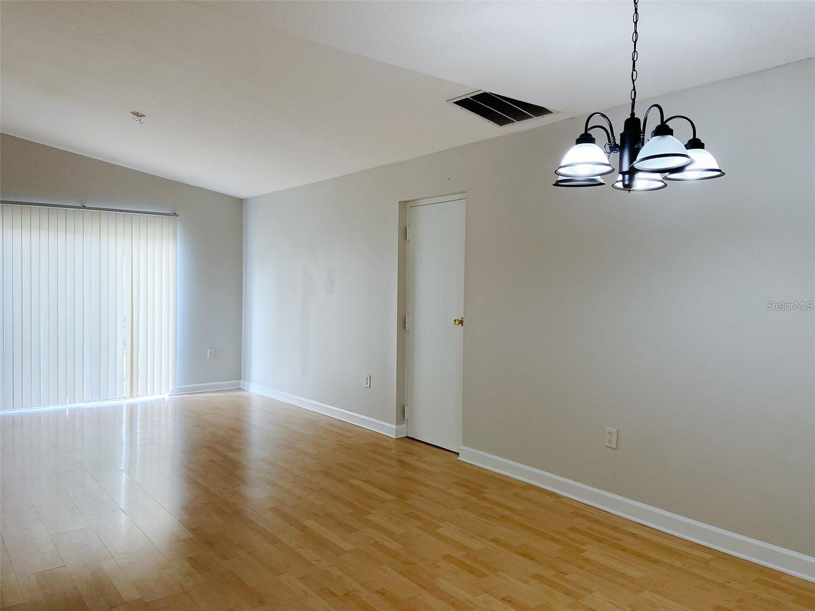 Image 5 of 18 For 4018 Bonnie Drive