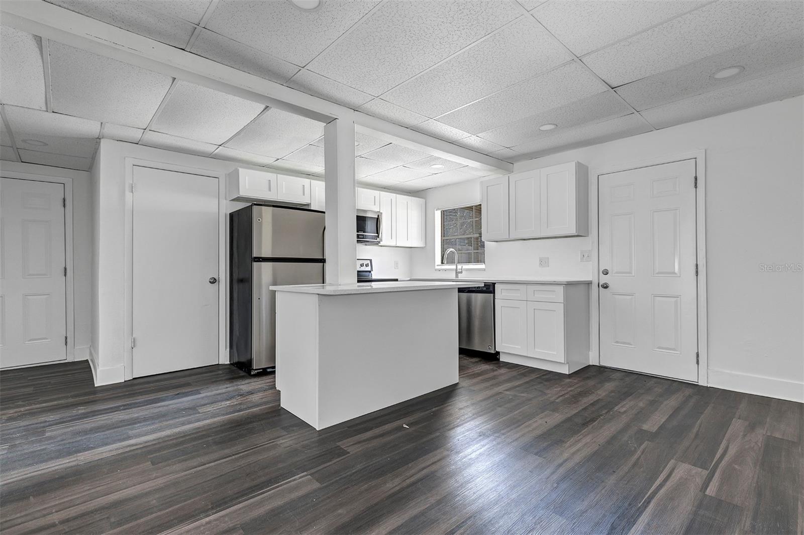 Image 12 of 21 For 2027 1-2 30th Ave N  3 Bottom U