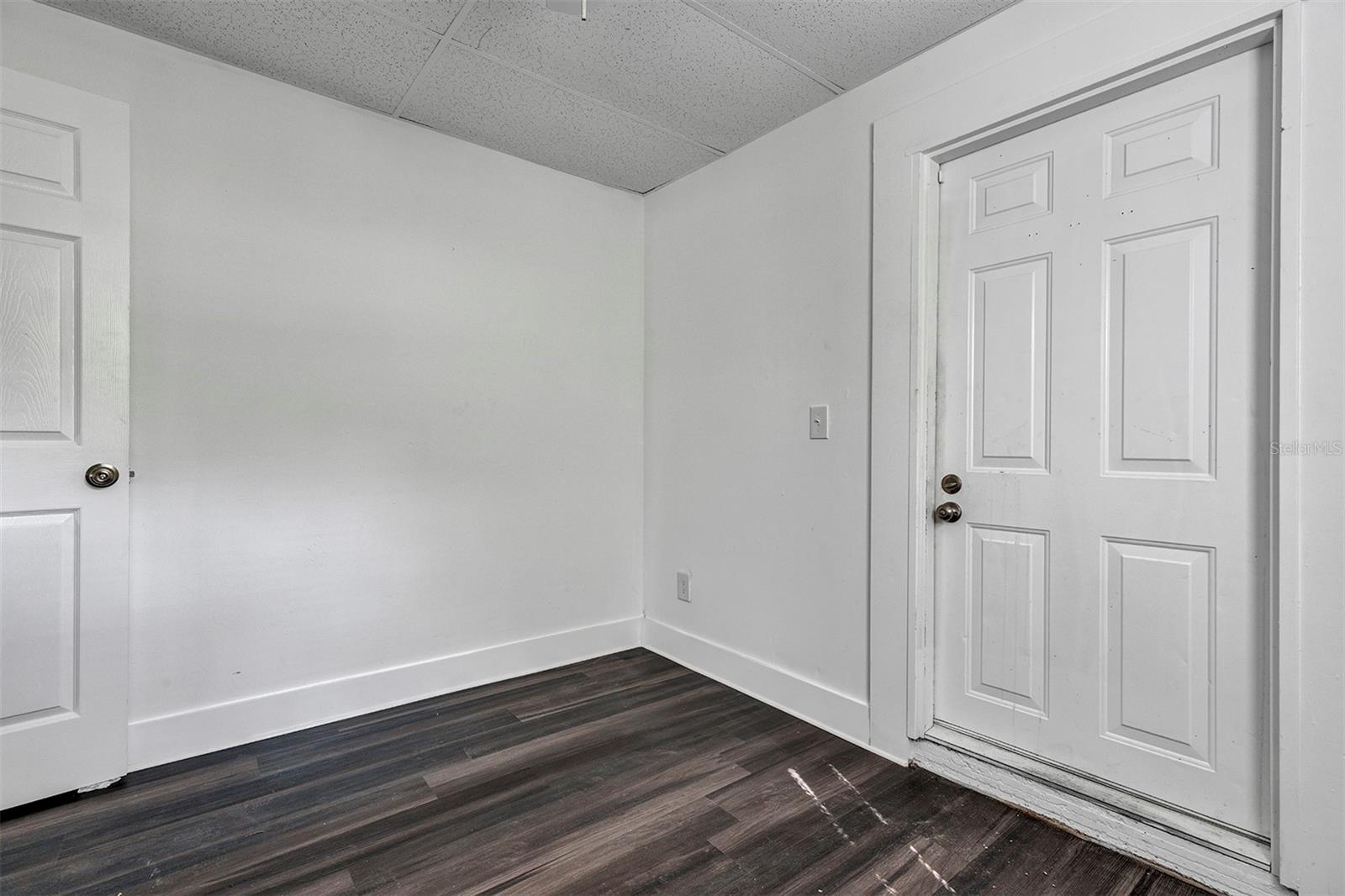 Image 5 of 21 For 2027 1-2 30th Ave N  3 Bottom U