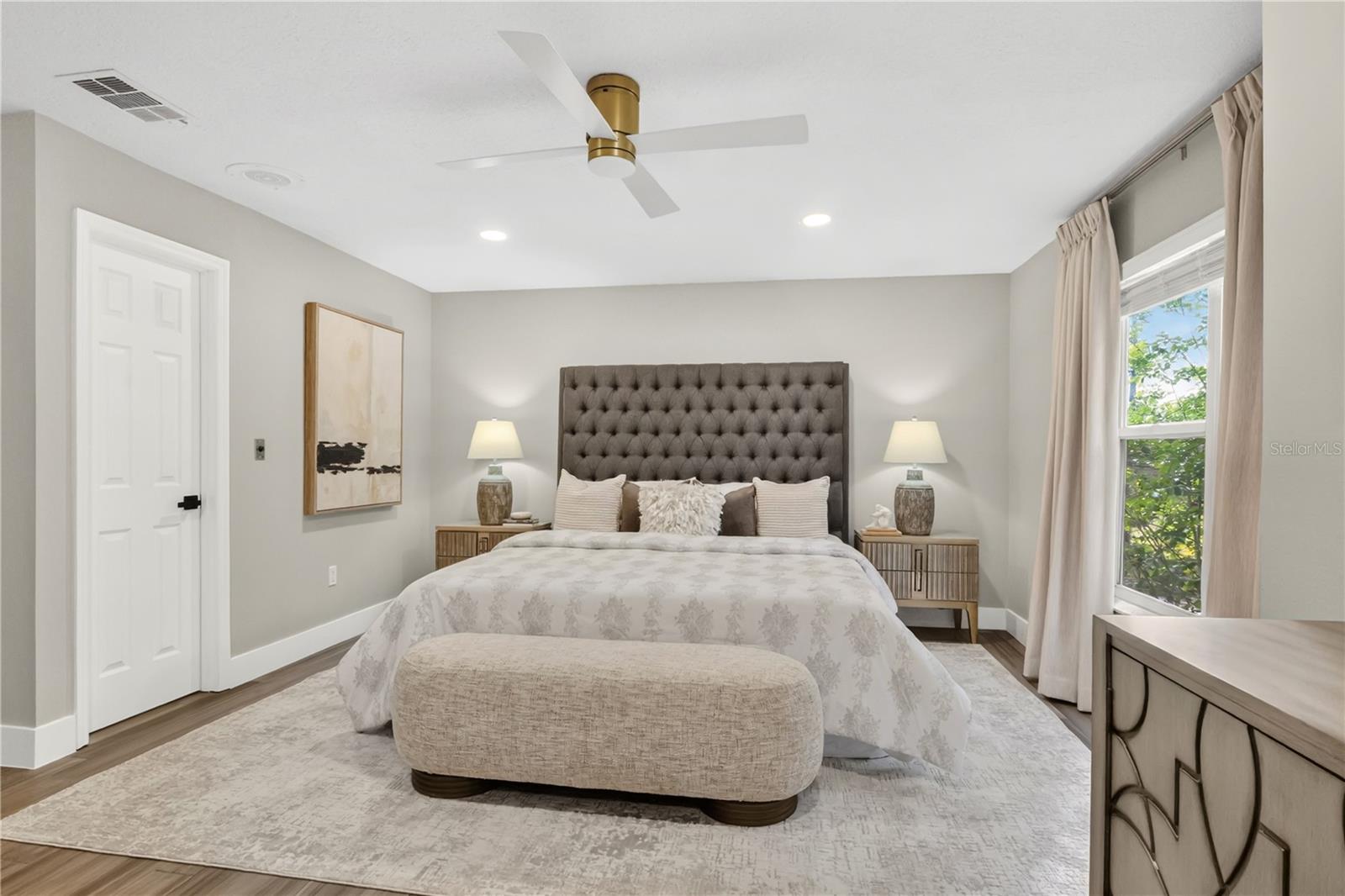 Image 11 of 37 For 109 12th Avenue