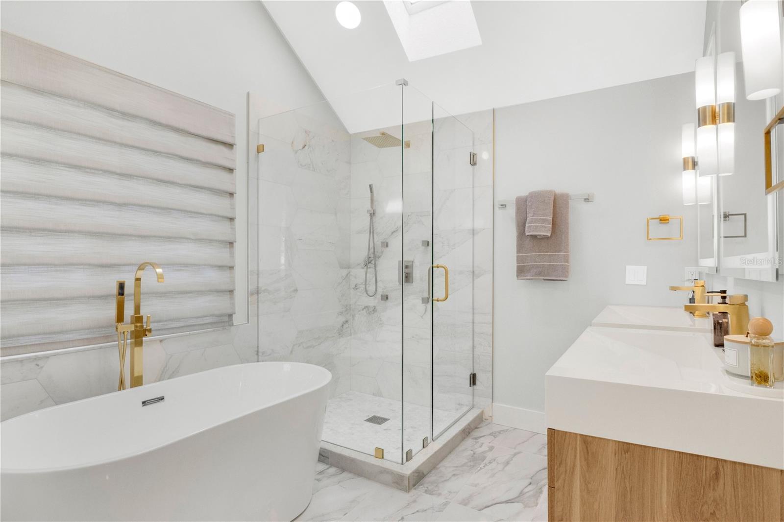 Image 12 of 37 For 109 12th Avenue