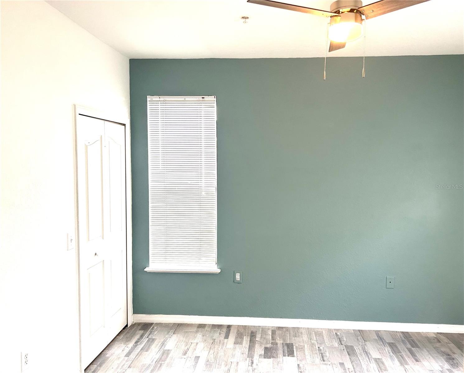 Image 12 of 28 For 6137 Metrowest Boulevard 307