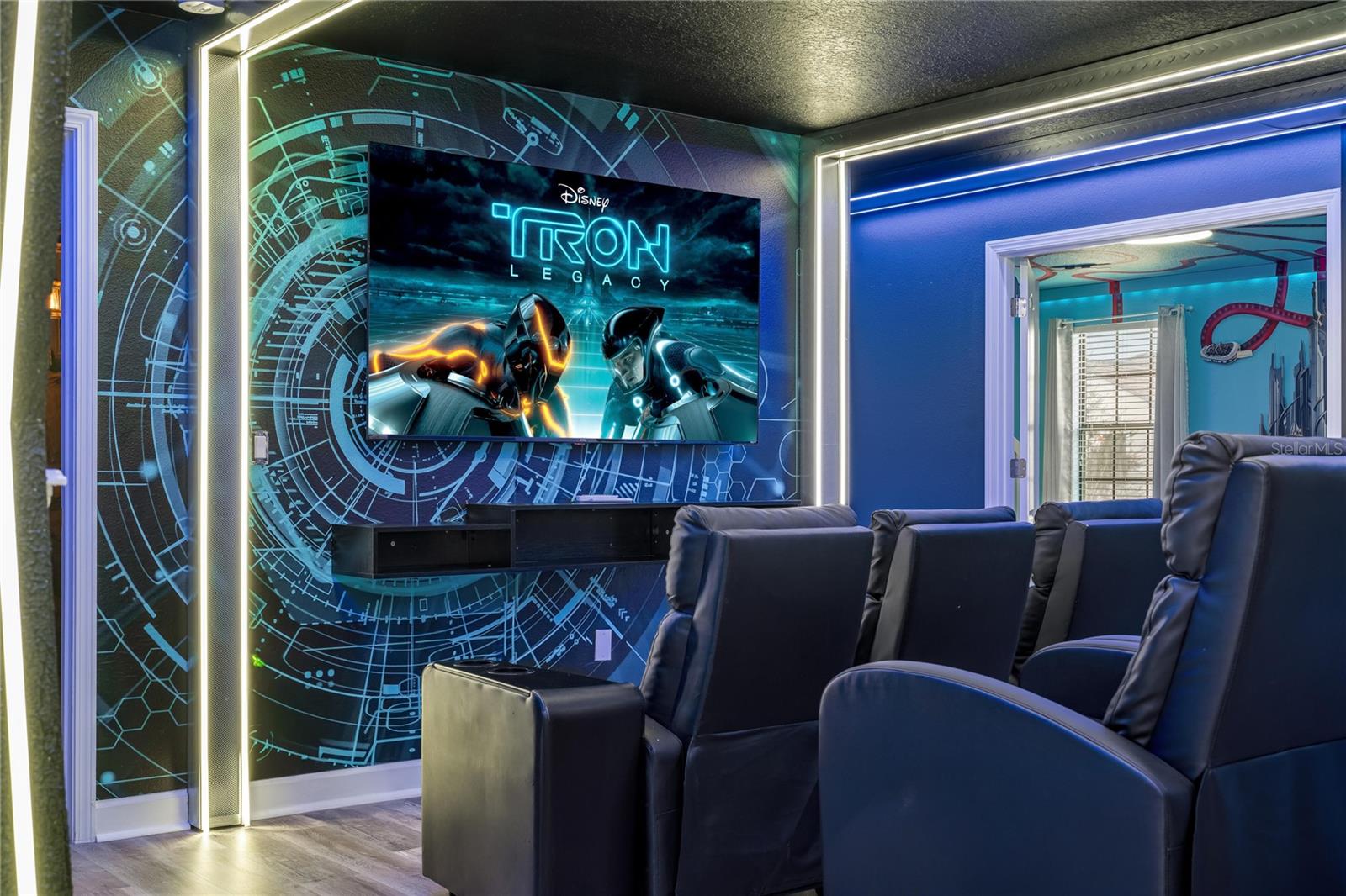 Image 11 of 66 For 9158 Wedge Drive