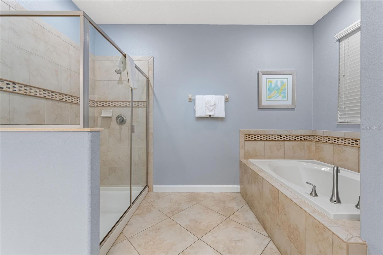 Image 14 of 66 For 9158 Wedge Drive