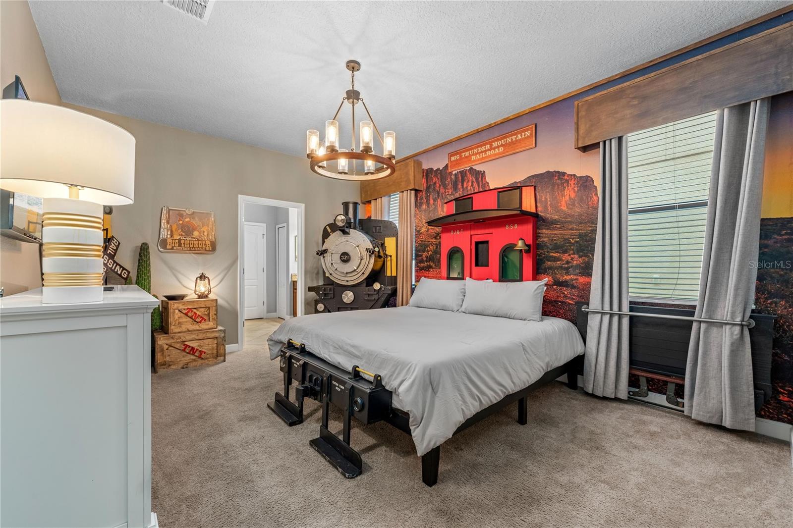 Image 44 of 66 For 9158 Wedge Drive