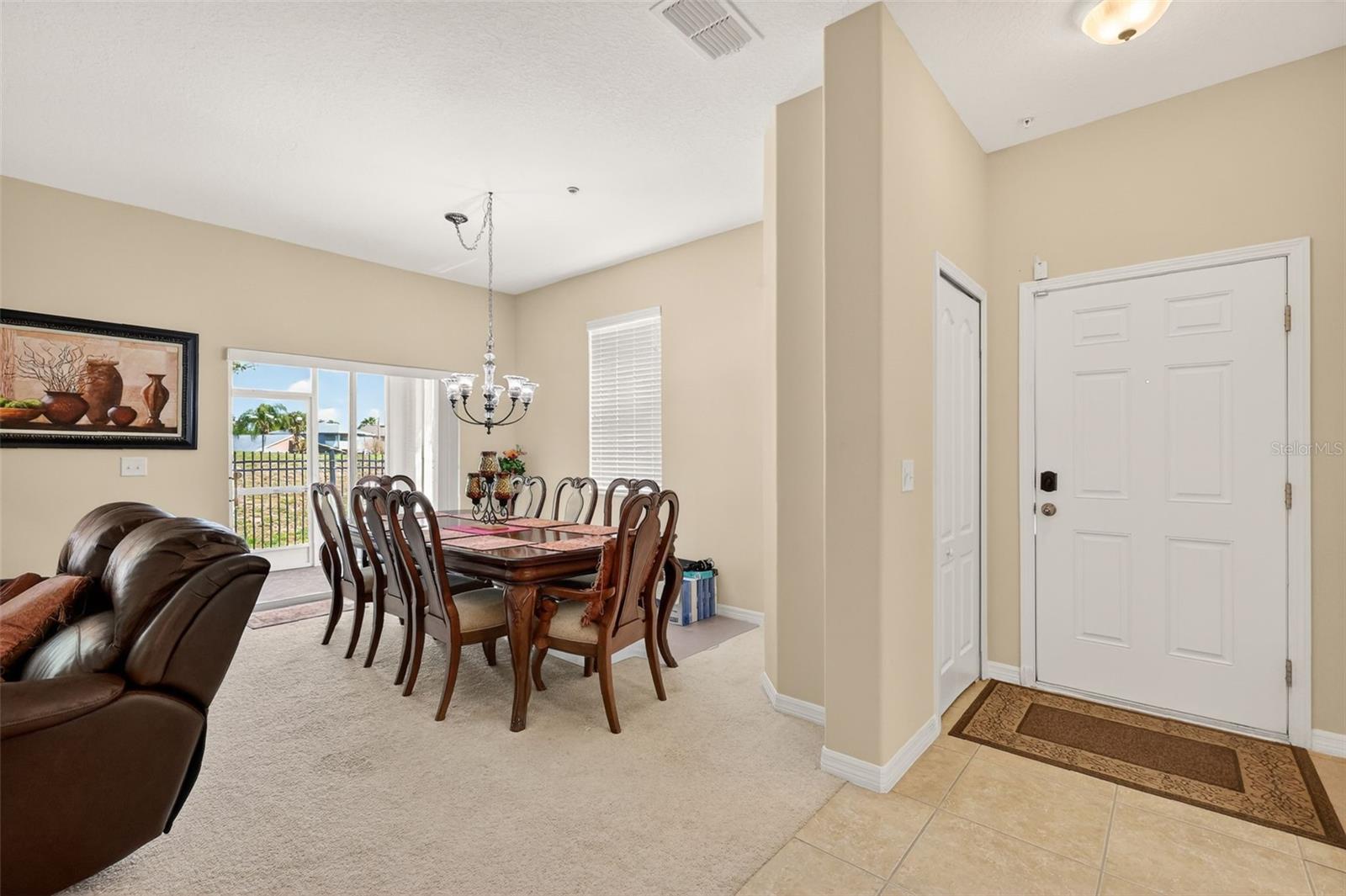 Image 13 of 35 For 1323 Priory Circle