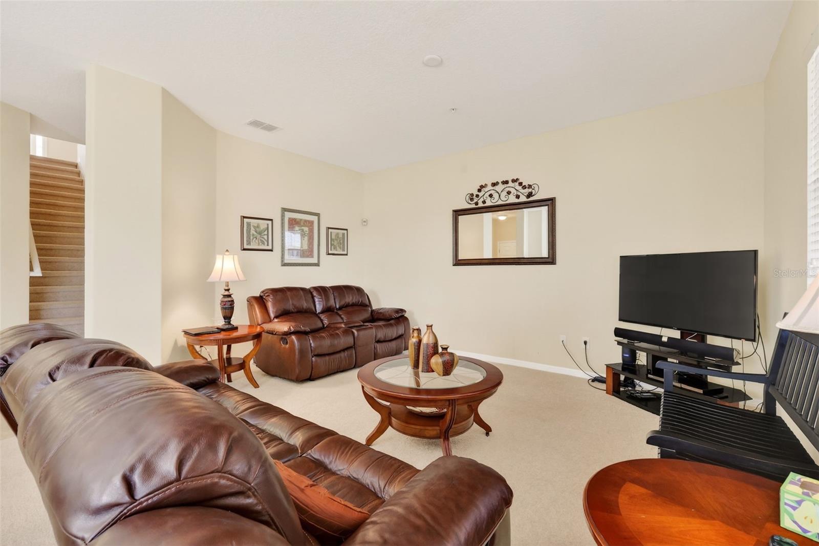 Image 16 of 35 For 1323 Priory Circle