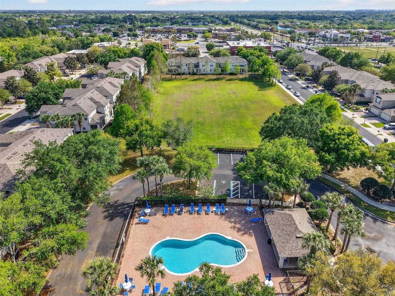 Image 6 of 35 For 1323 Priory Circle