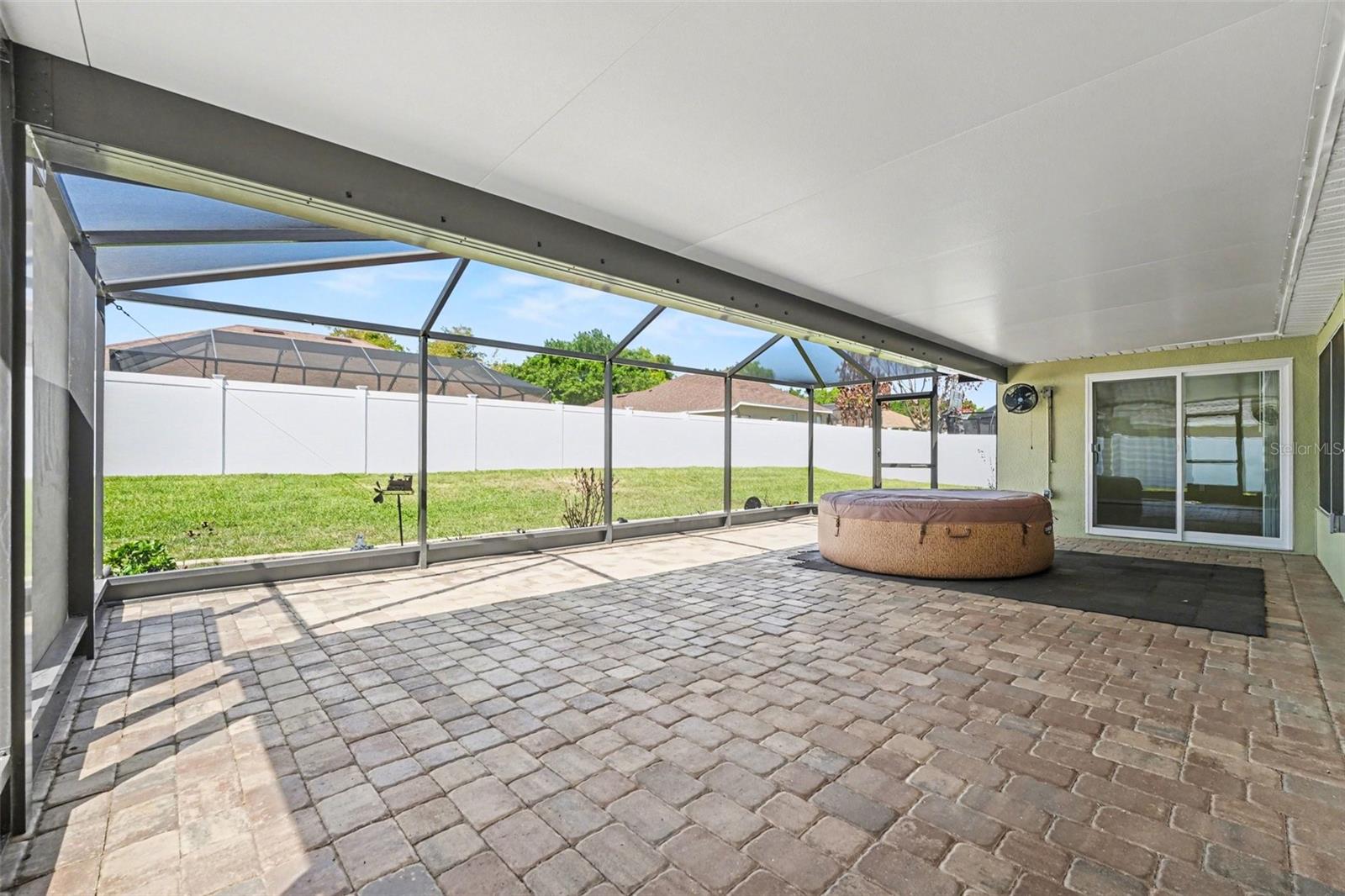 Image 28 of 30 For 122 Costa Loop