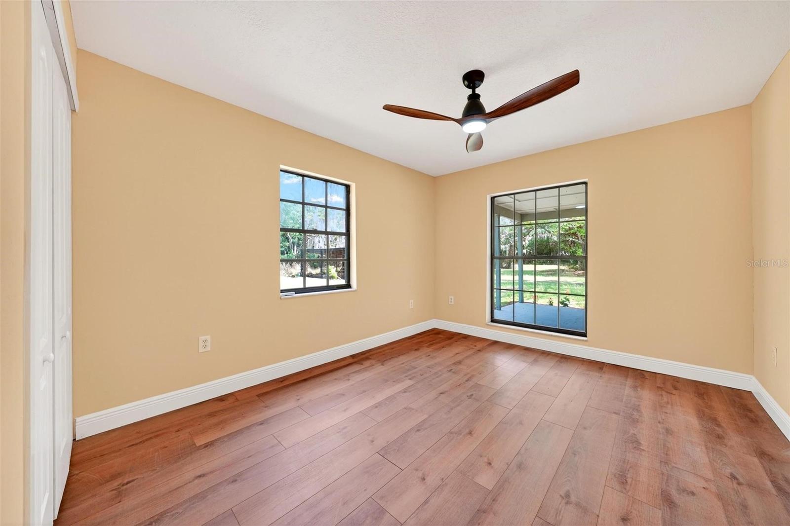 Image 21 of 59 For 2200 Retreat Road